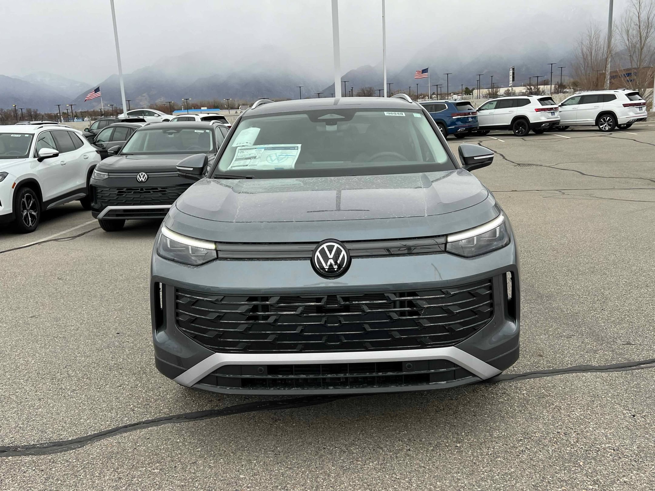 New 2026 Platinumg Ray Volkswagen S image 5