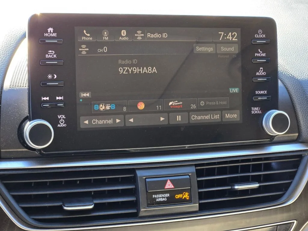 Used 2018 Red Honda EX 1.5T image 19