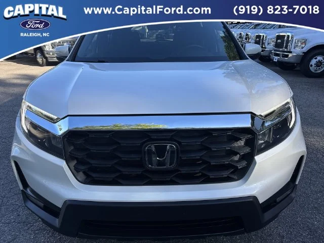 Used 2023  Honda EX-L image 10