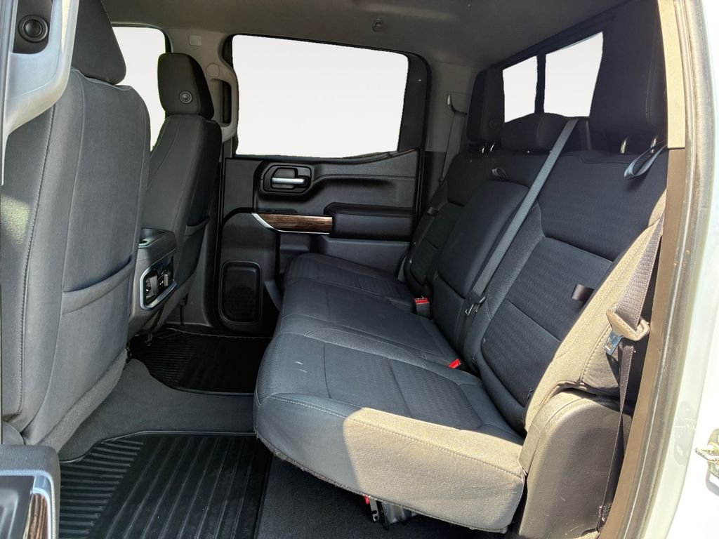 Used 2021 White GMC Elevation image 13