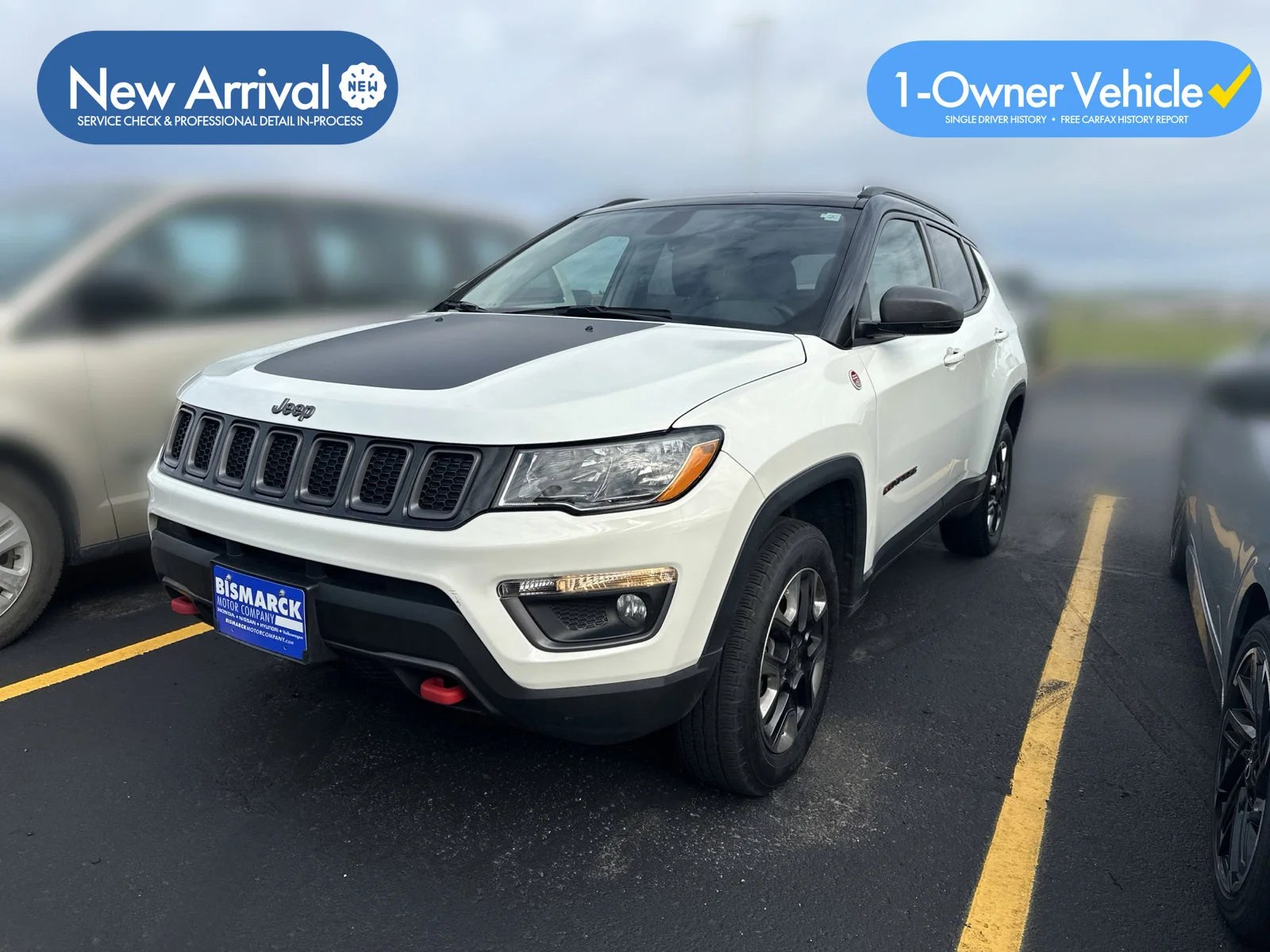 Used 2018 White Jeep Trailhawk image 1