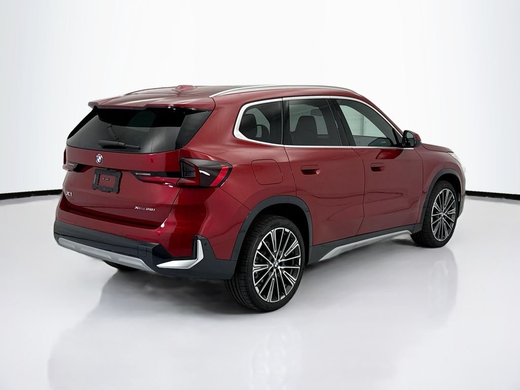 Used 2026 Red Metallic BMW xDrive28i image 5