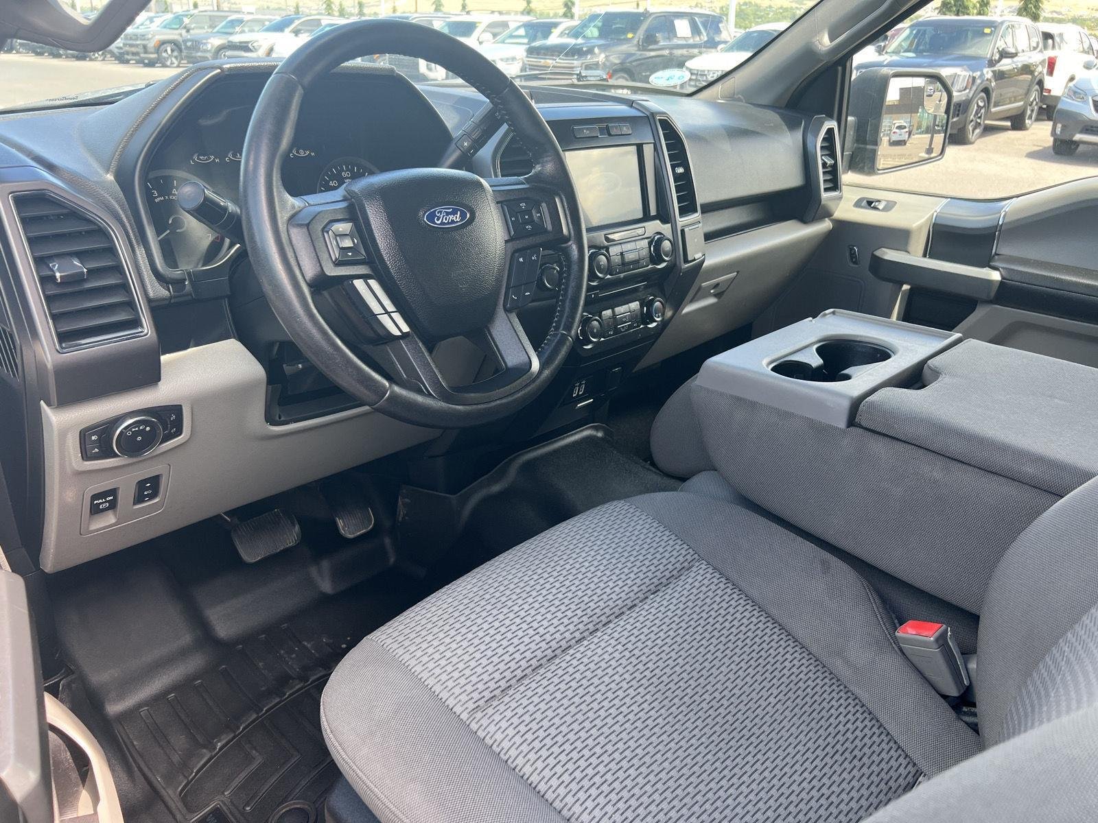 Used 2018 Magnetic Ford XLT image 5