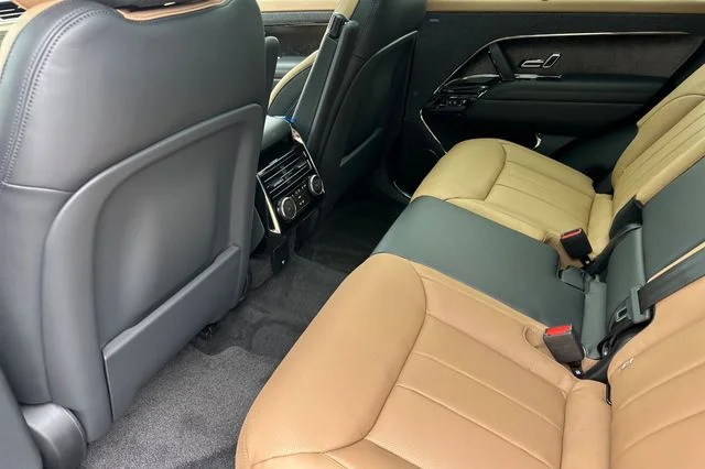 New 2026 Varesine Blue Land Rover Autobiography image 11