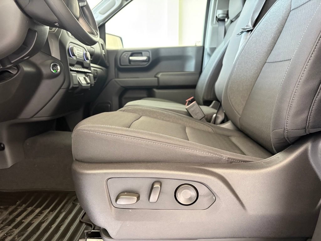 2026 Chevrolet Silverado 1500 Custom - Photo 27