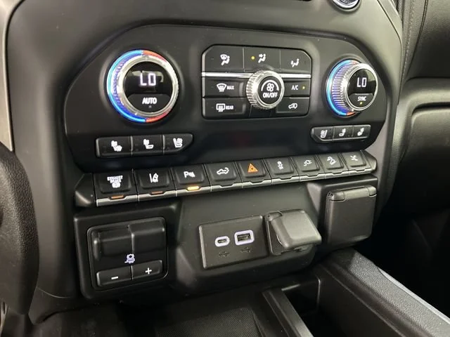 Used 2021 Black GMC Denali image 22