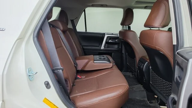 Used 2019 Blizzard Pearl Toyota Limited image 15