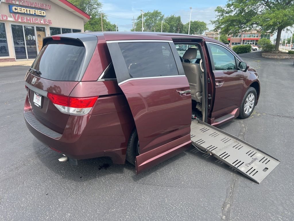 Used 2016  Honda EX-L image 9
