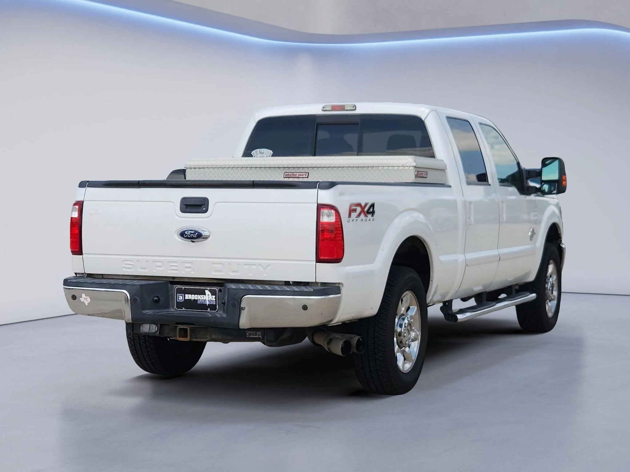 Used 2015 White Platinum Metallic Tri-Coat Ford Lariat image 6