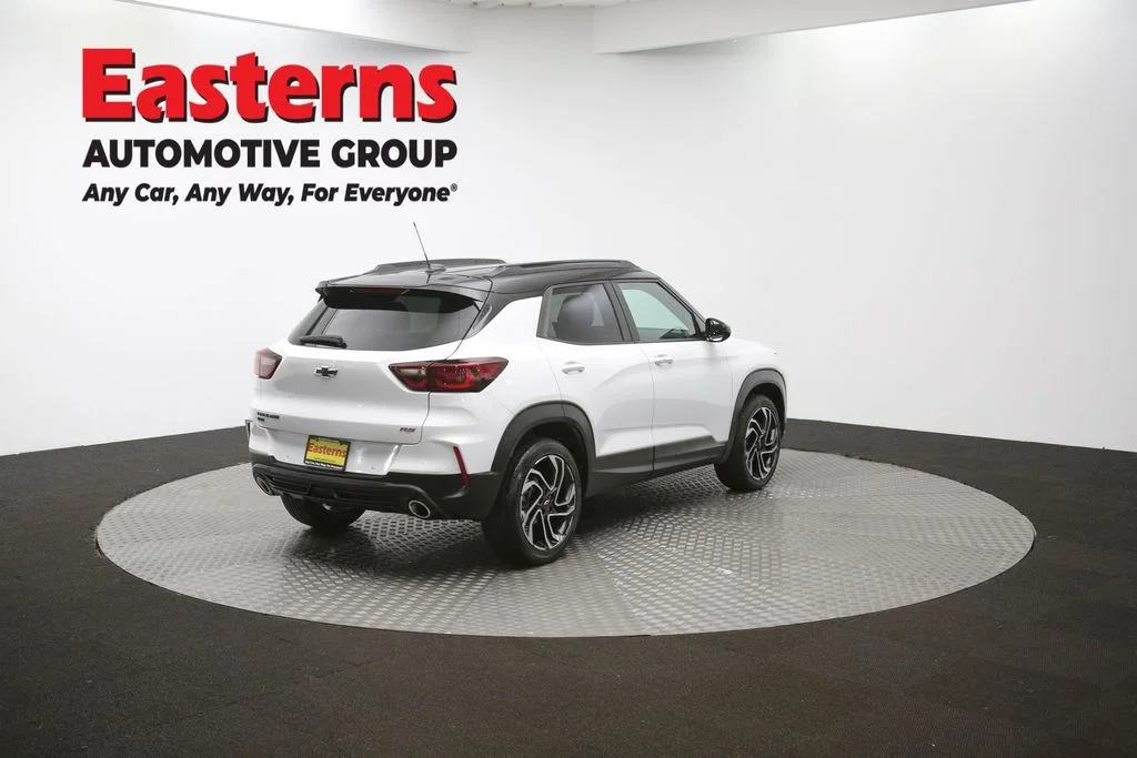 Used 2024 White Chevrolet RS image 40