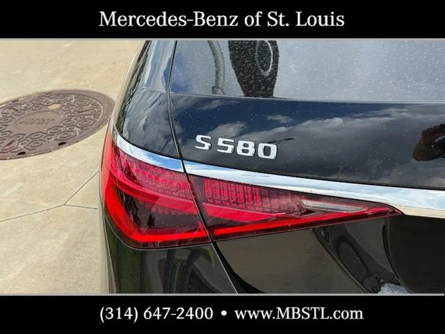 New 2026 Obsidian Black Metallic Mercedes-Benz S 580 image 4