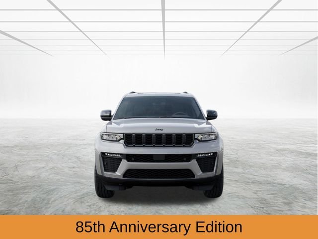 New 2026 Silver Zynith Exterior Paint Jeep  image 7