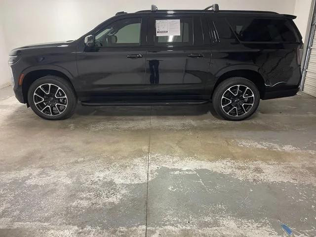 Used 2026 Black Chevrolet RST image 5