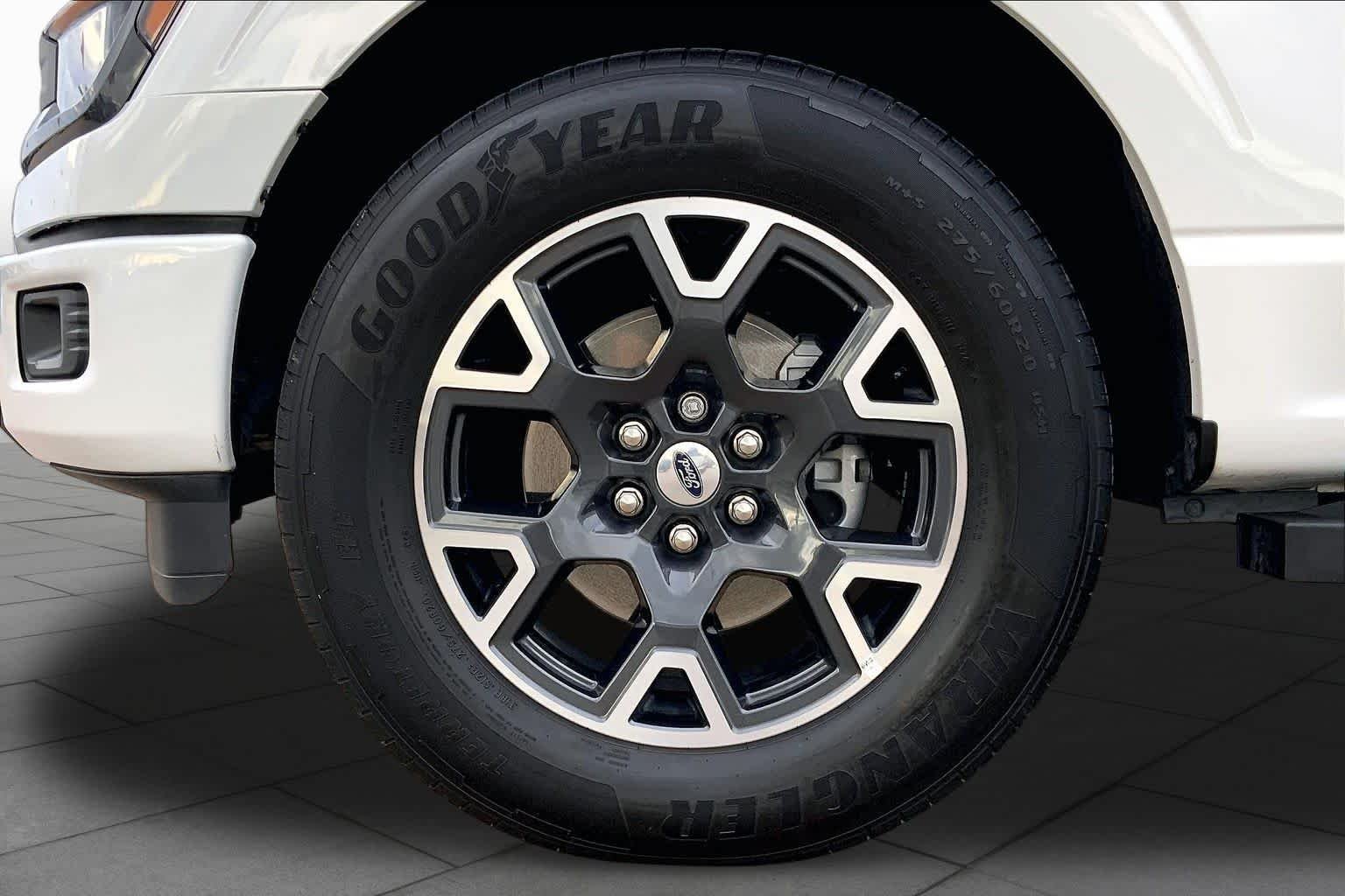 Certified Used 2024 Oxford White Clearcoat Ford STX image 11