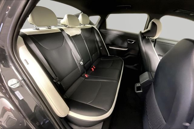 New 2026 Interstellar Gray Kia GT-Line image 11