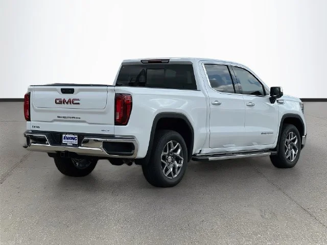 2026 GMC Sierra 1500 SLT - Photo 4