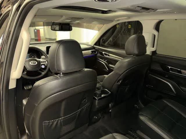 Used 2020 Ebony Black Kia SX image 30