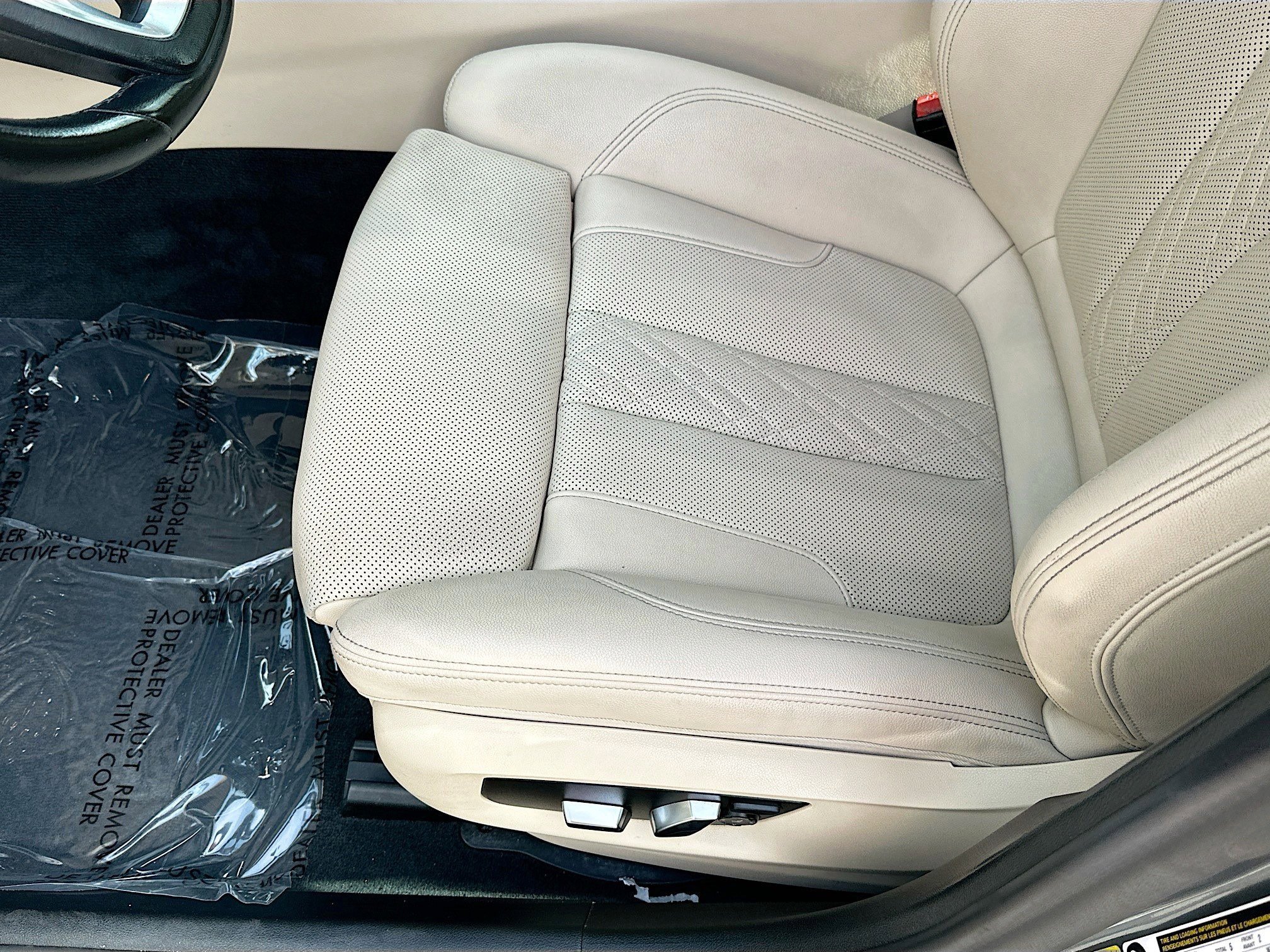 2022 BMW 5 Series 540i - Photo 19