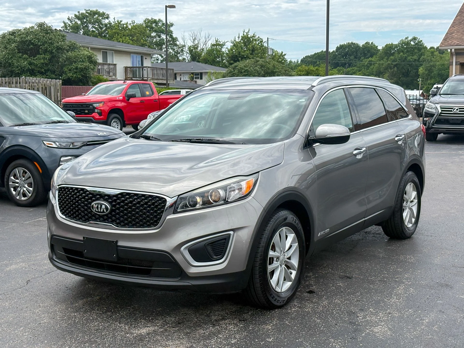 Used 2018 Silver Kia LX image 5