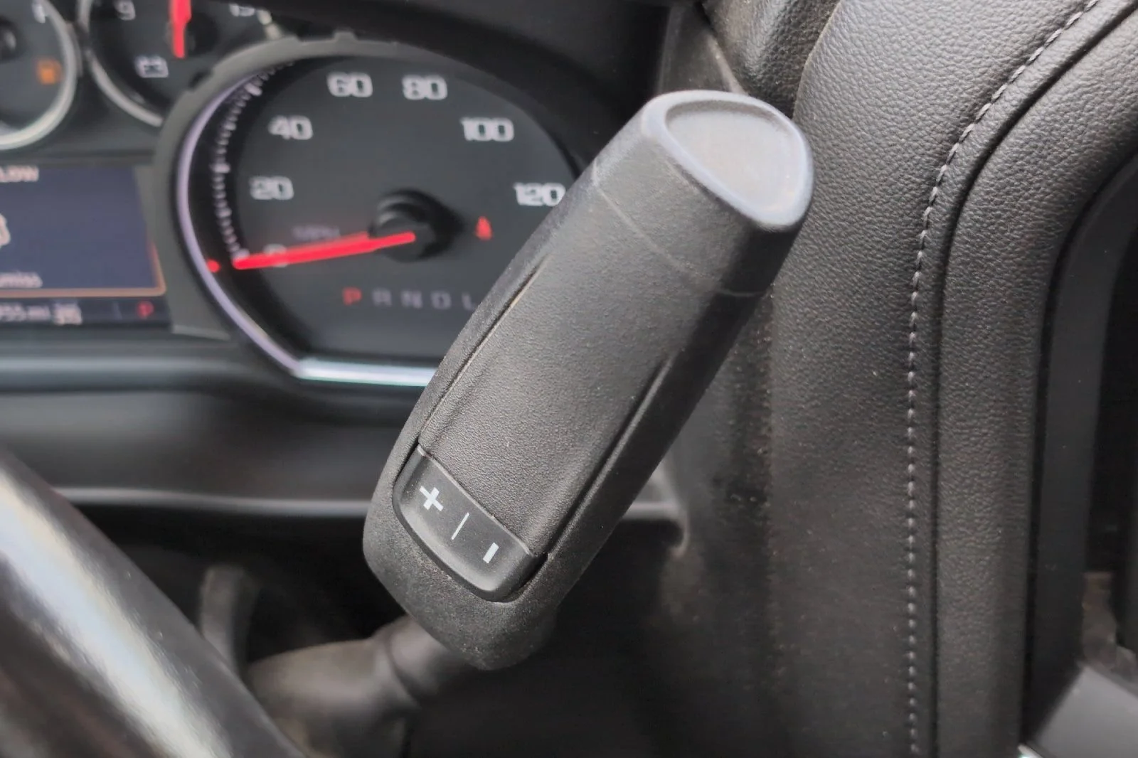 Used 2021 SUMMIT WHITE Chevrolet LT image 21