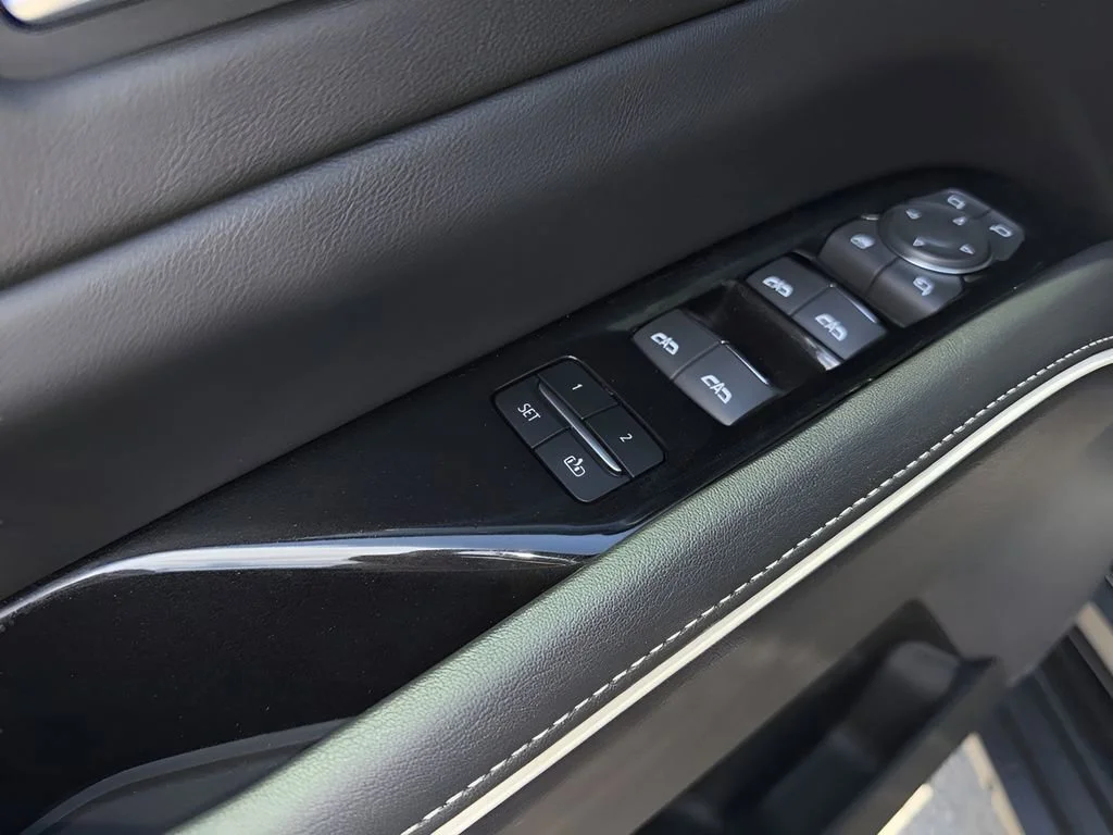 Used 2022 Black Raven Cadillac Sport image 12