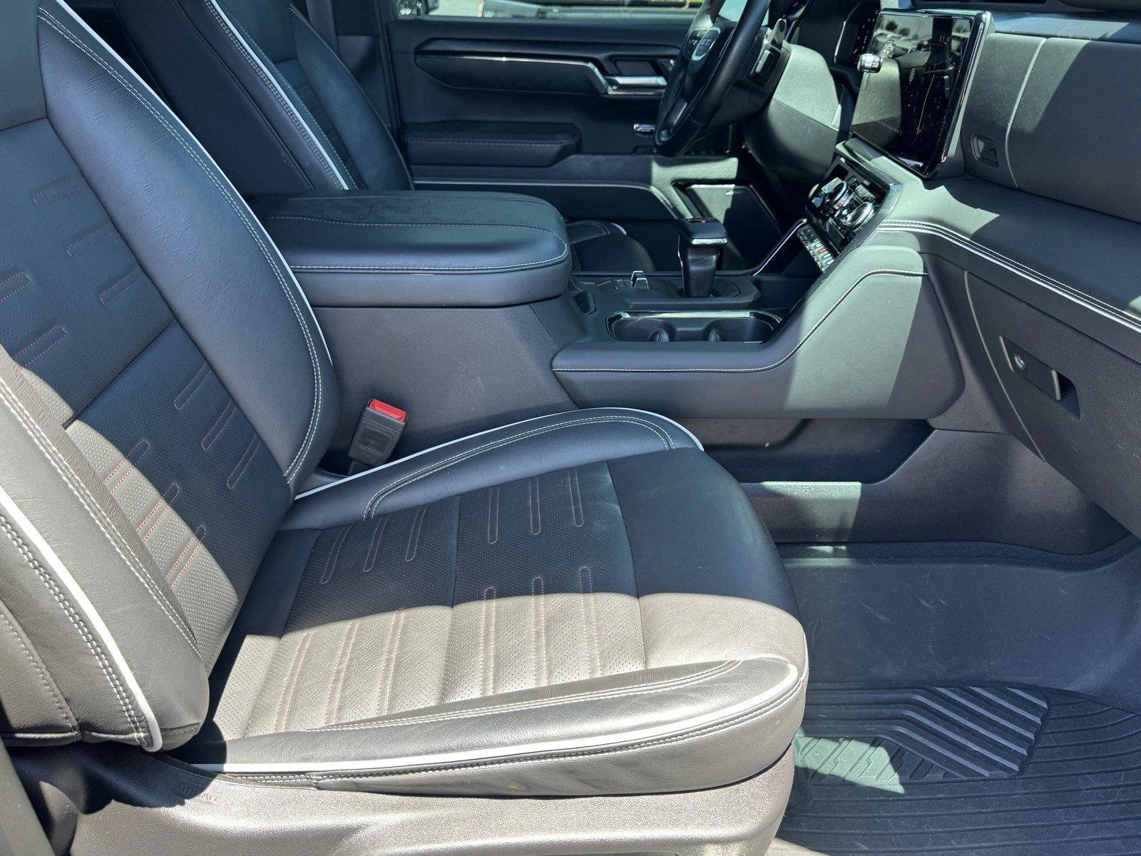 Used 2024 Titanium Rush Metallic GMC AT4X image 8