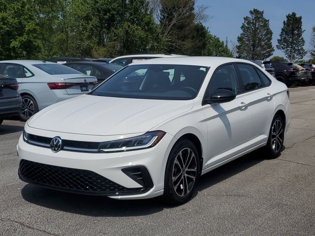 New 2026 White Volkswagen 1.5T Sport image 32