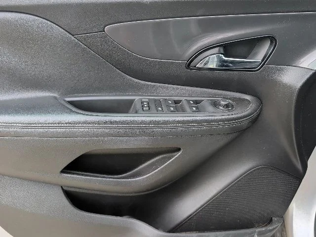 Used 2017 Silver Buick Preferred II image 17