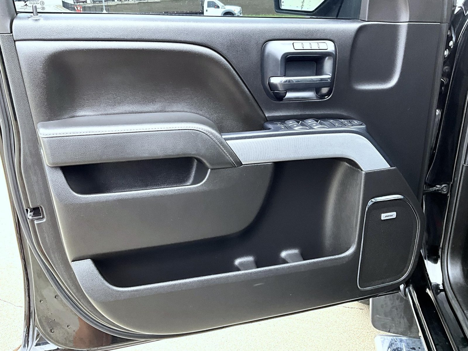 Used 2014 Black Chevrolet LTZ image 9