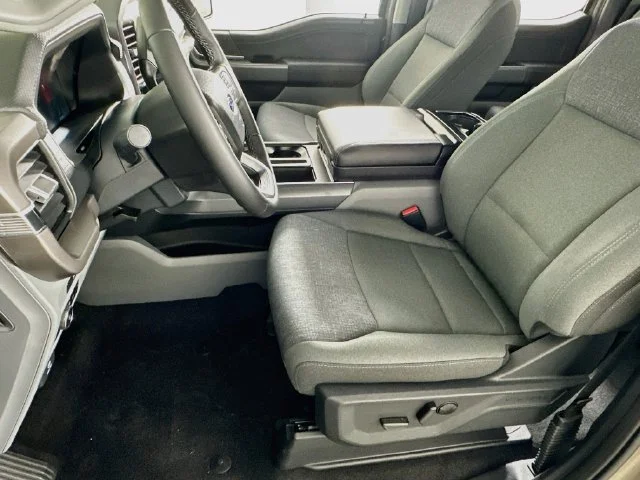 New 2026 Gray Ford XLT image 9
