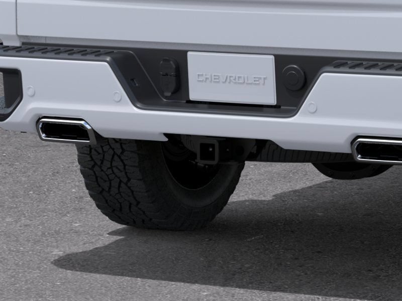 New 2026 Summit White Chevrolet RST image 14