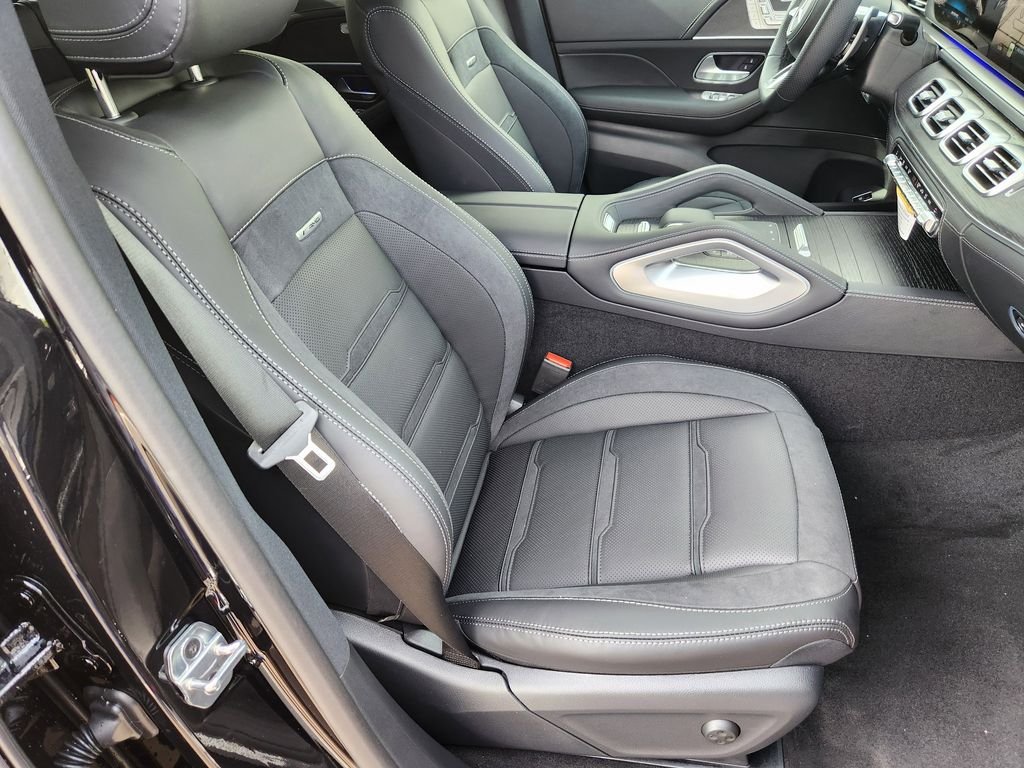 New 2026 Obsidian Black Metallic Mercedes-Benz AMG® GLE53 4MATIC image 16