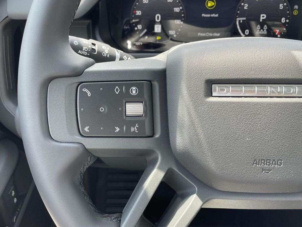 New 2026 Woolstone Green Land Rover S image 37