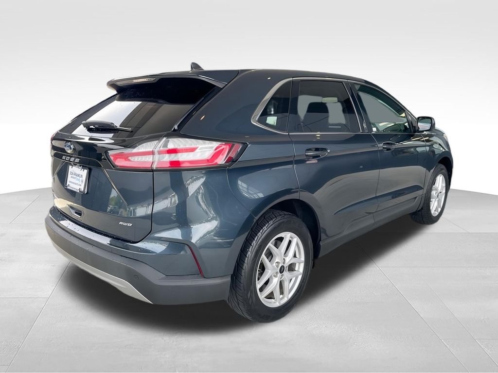 Used 2023 Blue Ford SEL image 8