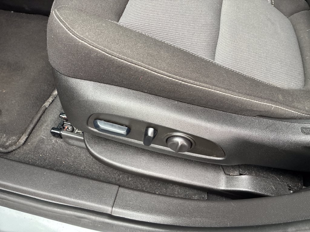 Used 2023 Gray Chevrolet LT image 11