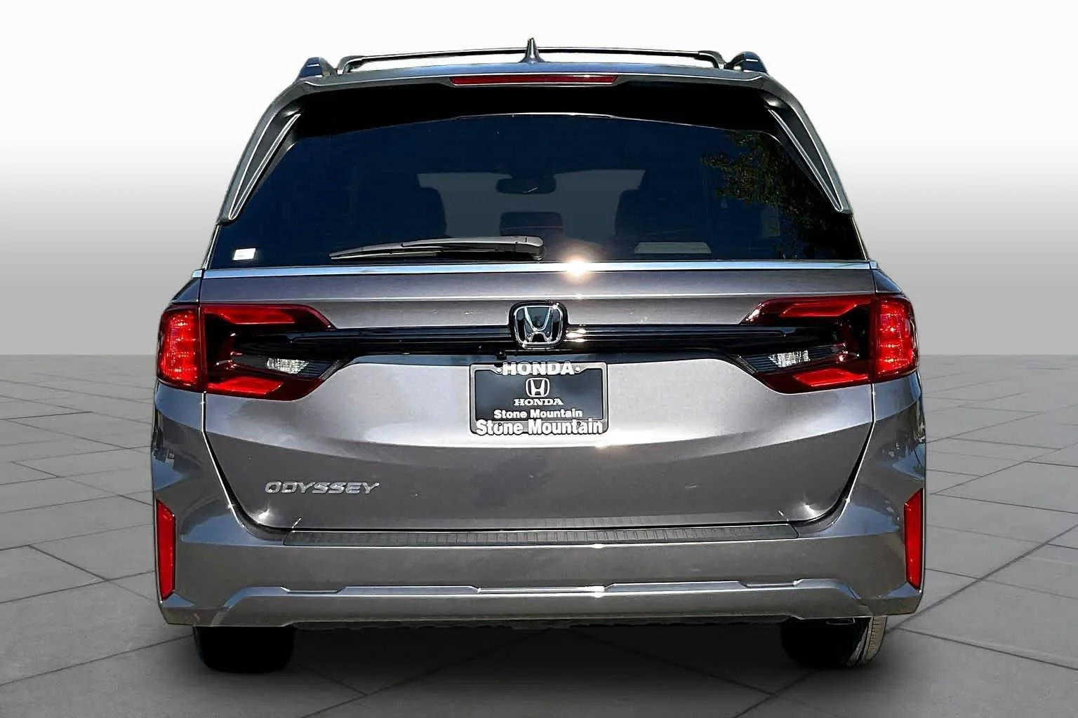 New 2026 Modern Steel Metallic Honda EX-L image 4