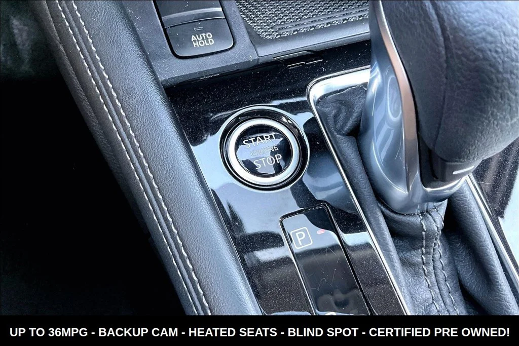 Used 2024 Gray Nissan SR image 18