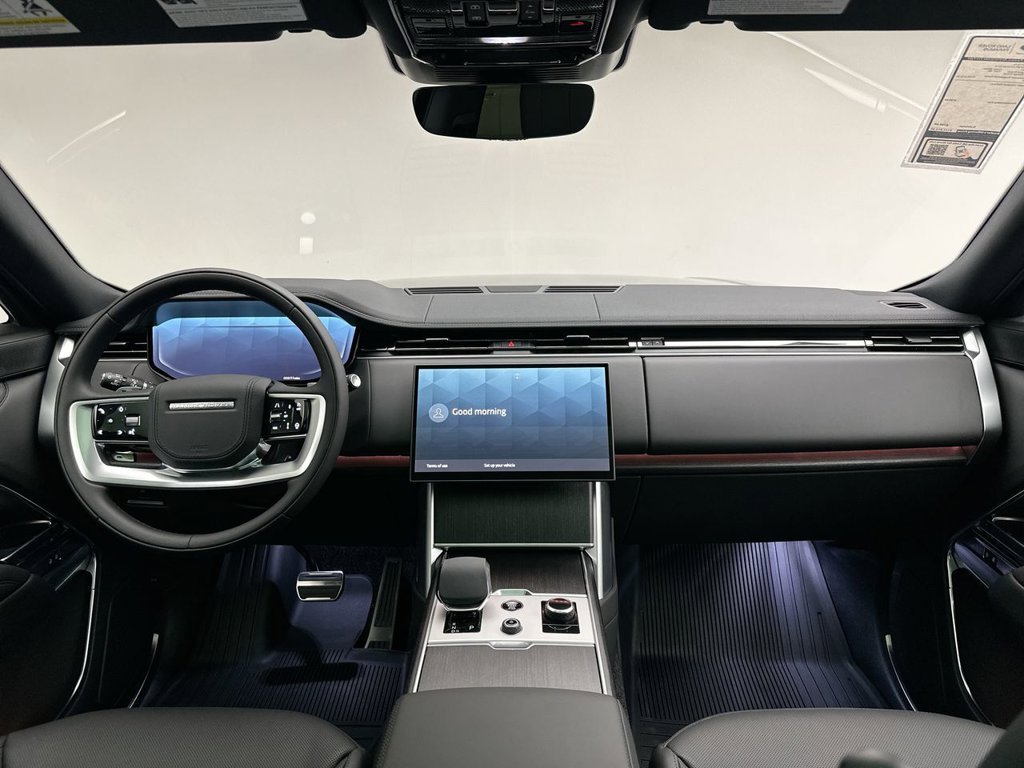 New 2027 Santorini Black Land Rover SE image 8