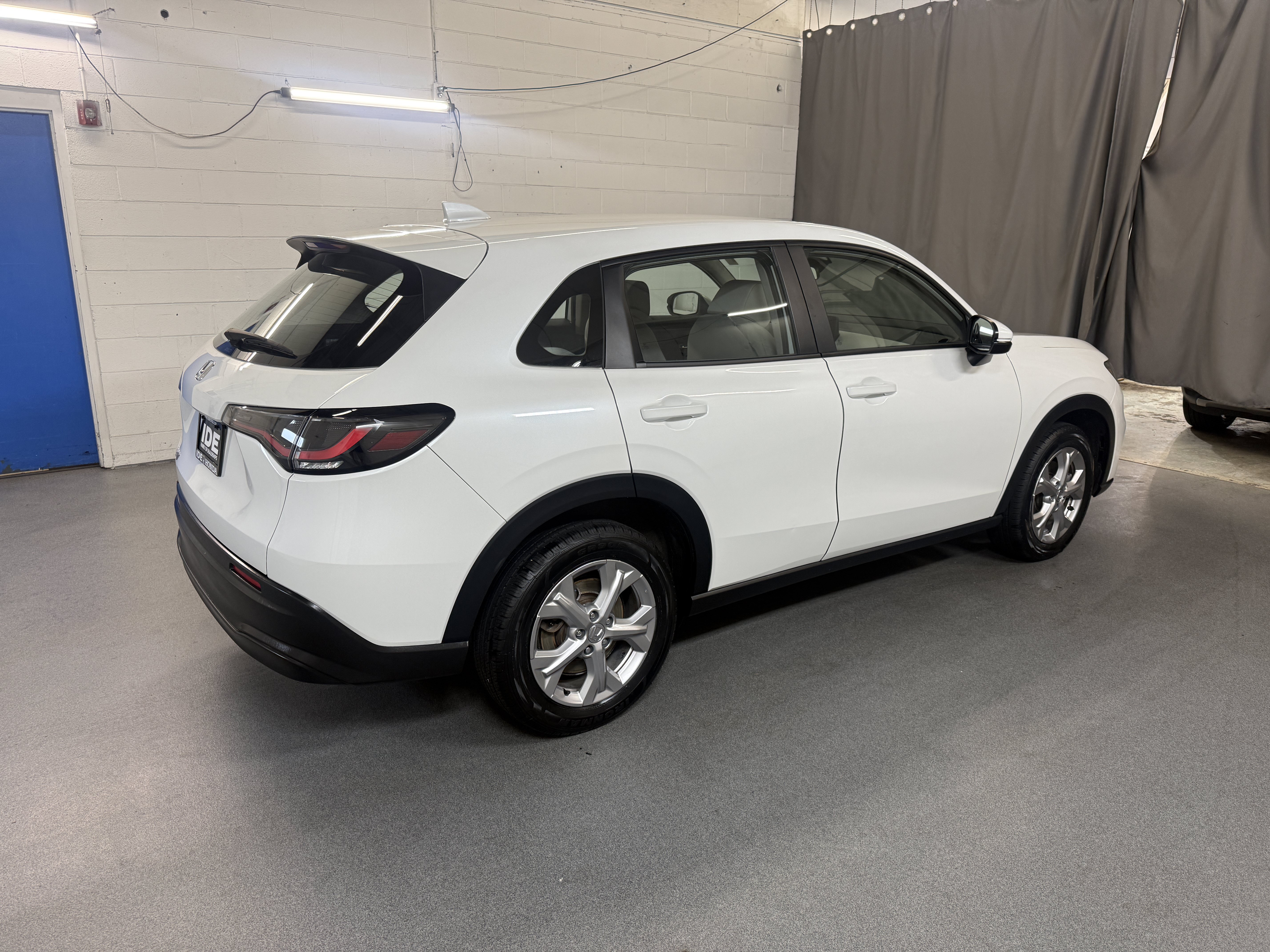 Certified Used 2023 Platinum White Pearl Honda LX image 35