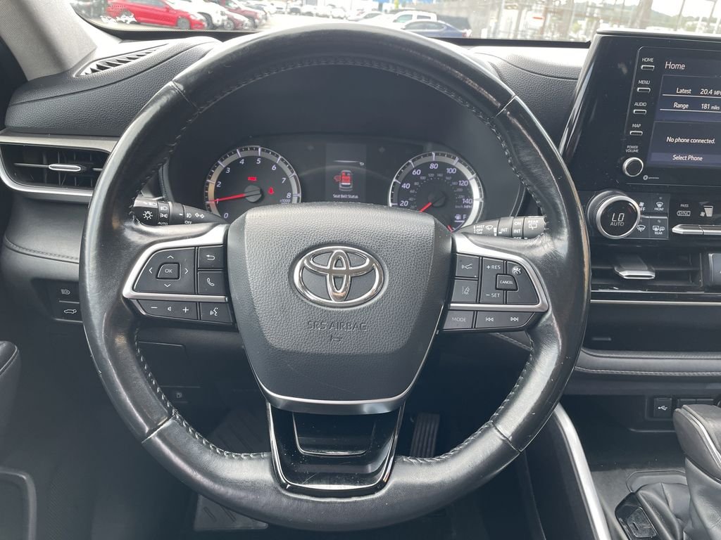 Used 2020 Red Toyota LE image 16