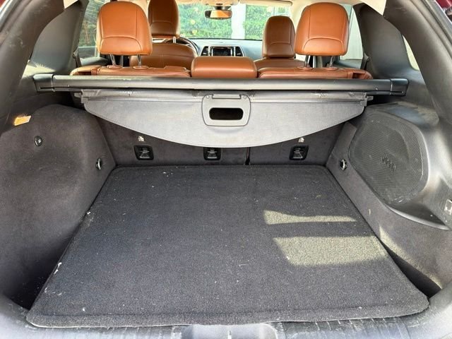 Used 2019 Velvet Jeep Overland image 14