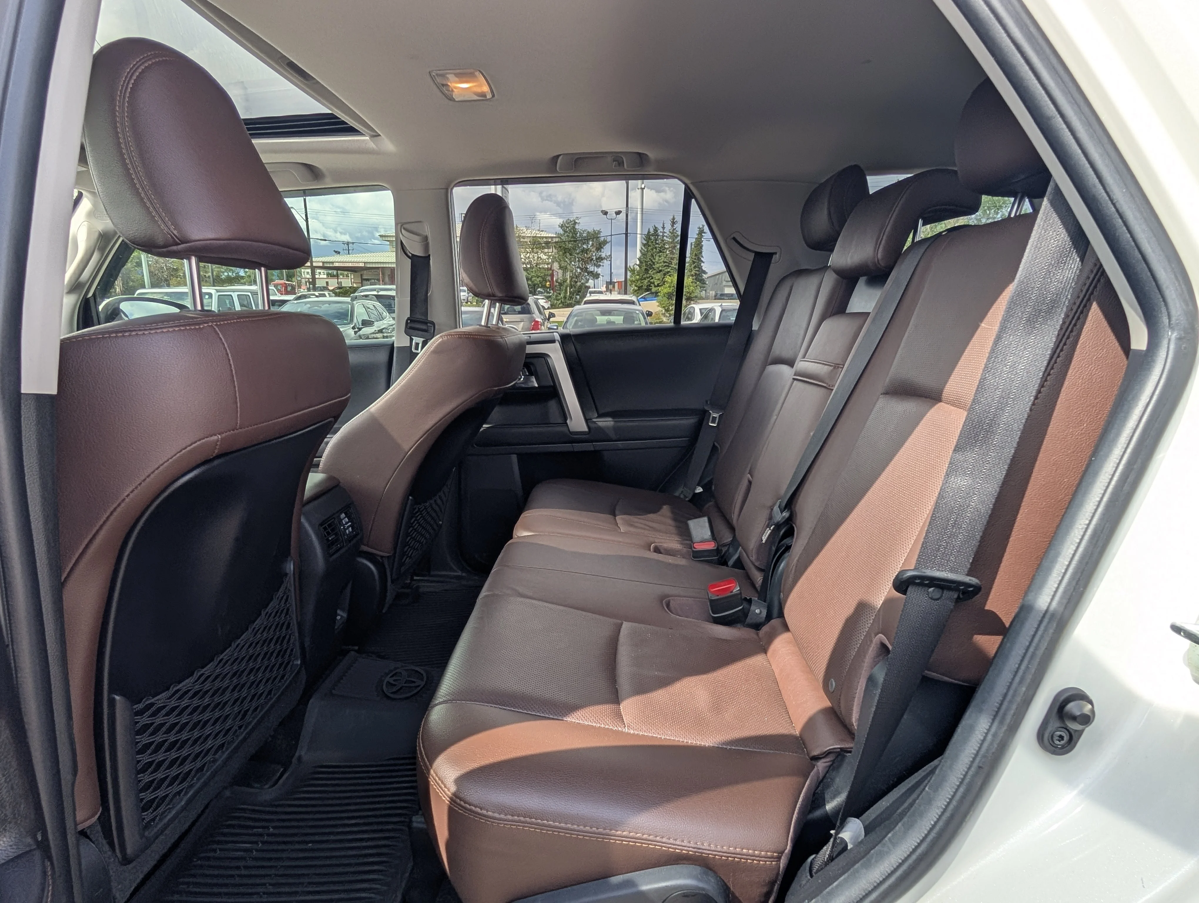Used 2023 Blizzard Pearl Toyota LIMITED image 19