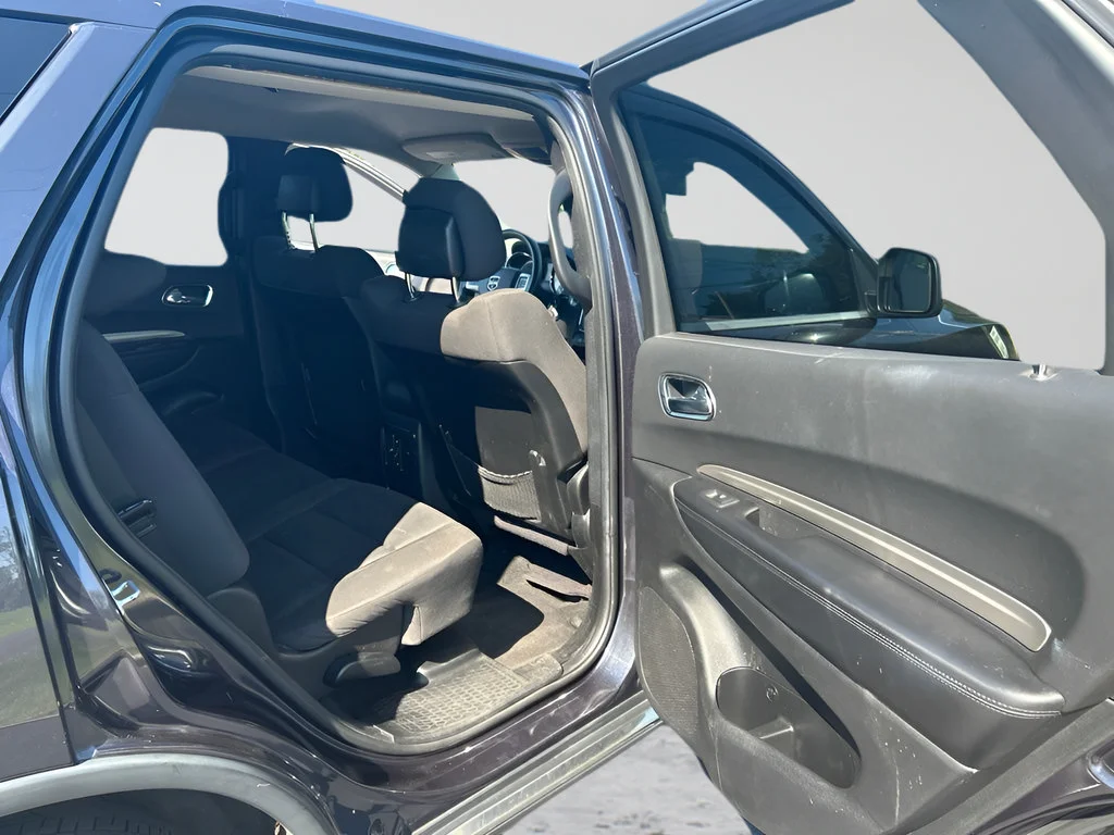 Used 2013 Gray Dodge SXT image 26