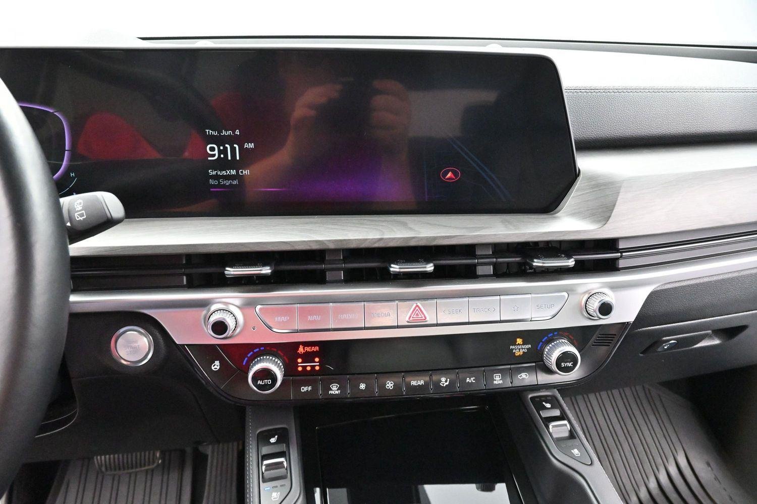 Used 2023 Glacial White Pearl Kia EX X-Line image 24