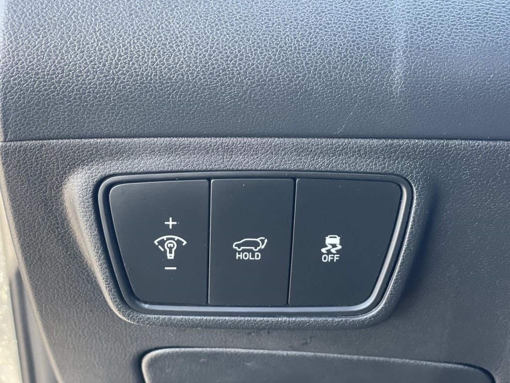 Certified Used 2023 Gray Hyundai Limited image 17