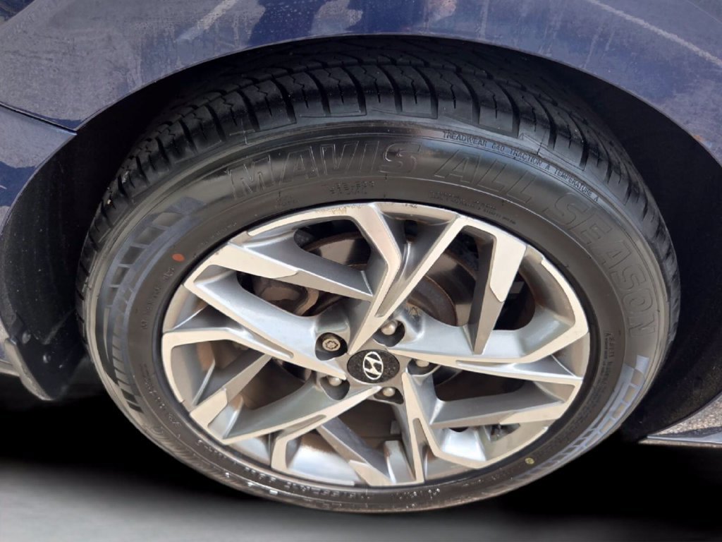 Used 2021 Stormy Sea Hyundai SEL image 15