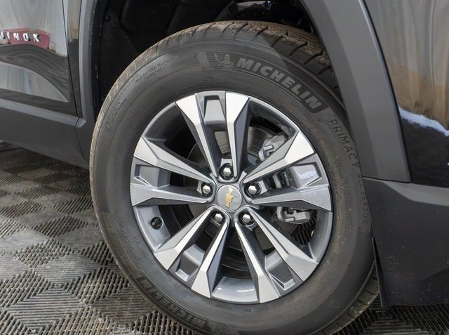 New 2026 Mosaic Black Metallic Chevrolet LT image 8