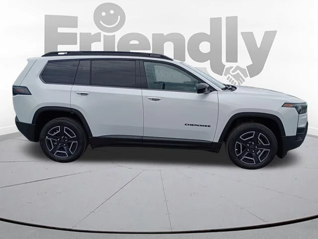 New 2026 Bright White Clear-Coat Exterior Paint Jeep Laredo image 4