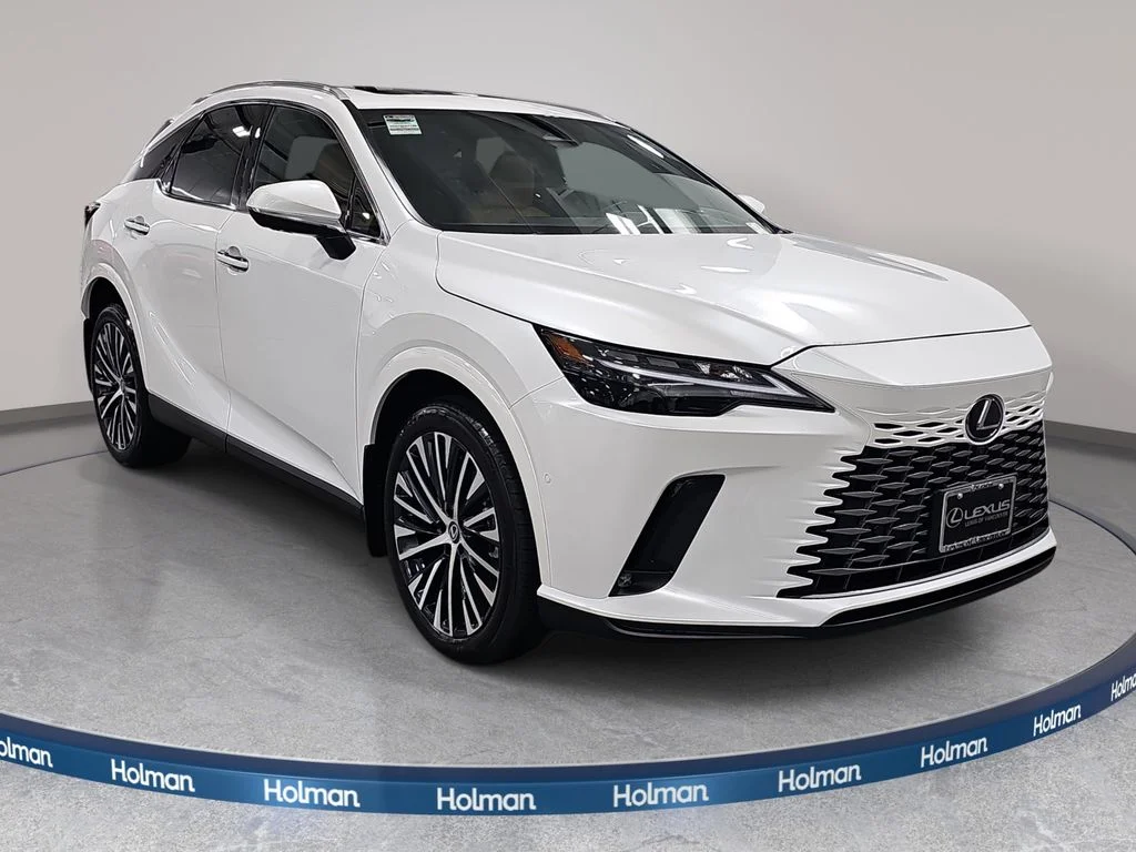 New 2026 Eminent White Pearl Lexus PREMIUM PLUS image 3