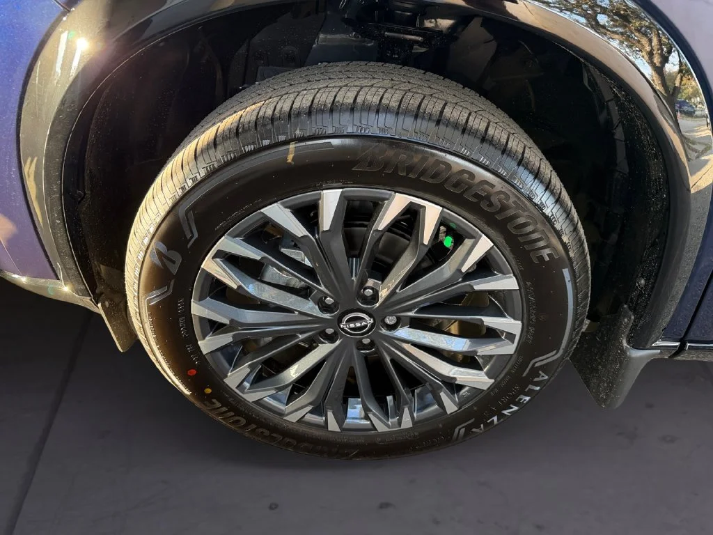 New 2026 Blue Nissan Platinum image 9